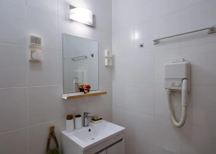 студио Young Gogh